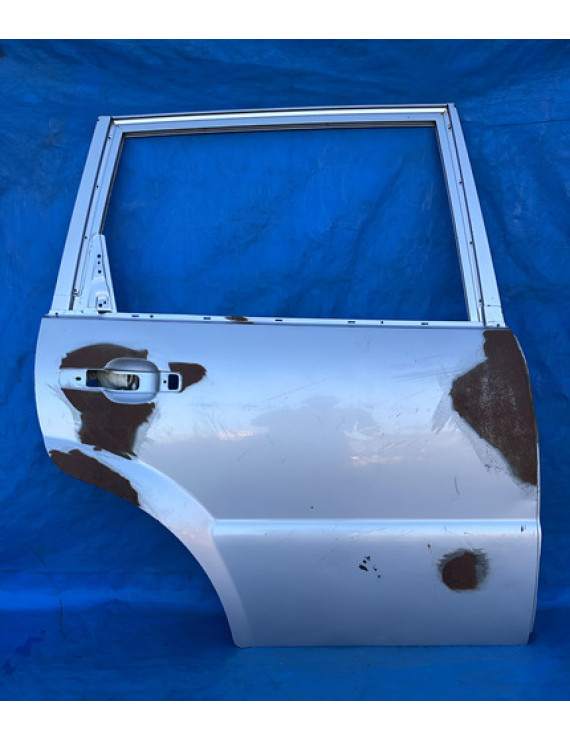 Porta Traseira Direita Ssangyong Rexton 2008 A 2012 Prateado