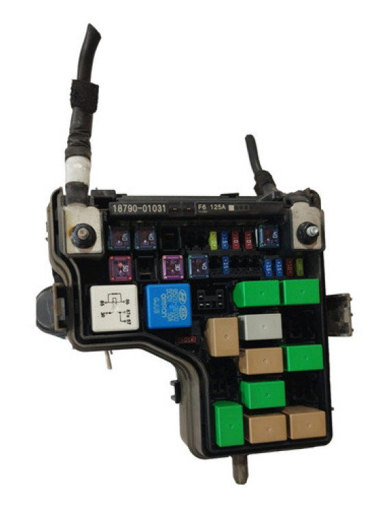 Caixa De Fusíveis Veloster 1.6 2013 Detalhe / 91950-2v010