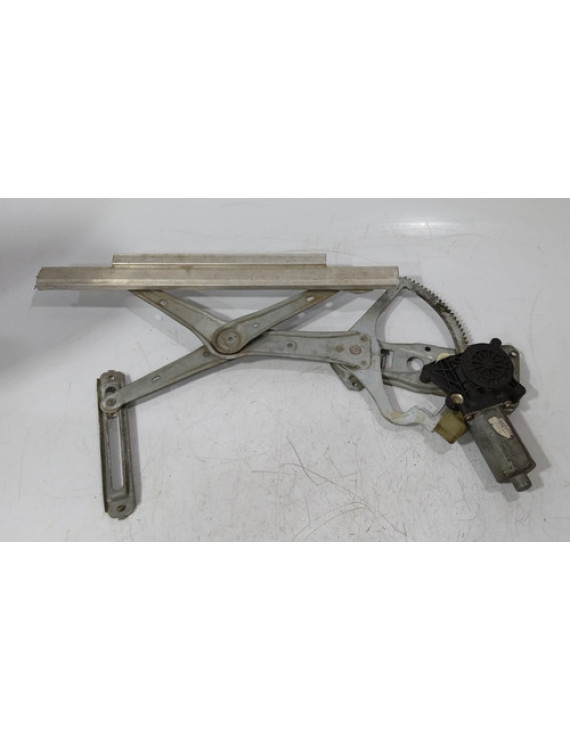 Máquina De Vidro Dianteiro Direito Mercedes C180 1998