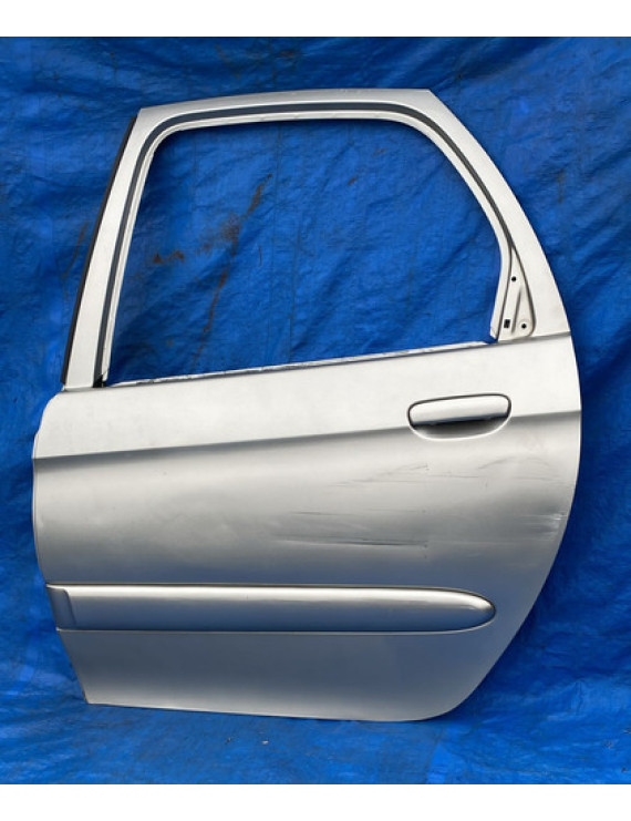 Porta Traseira Esquerda Xsara Picasso 2001 A 2012