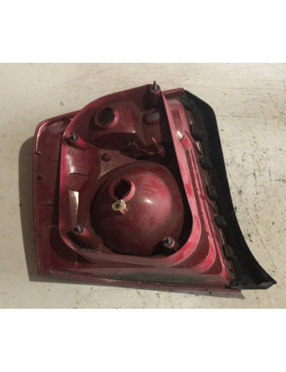 Lanterna Direita Kia Spectra 2004 - 2006