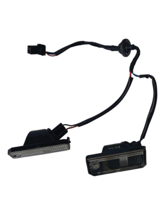 Par Luz De Placa Traseira Hb20 Sedan 2013 - 2018