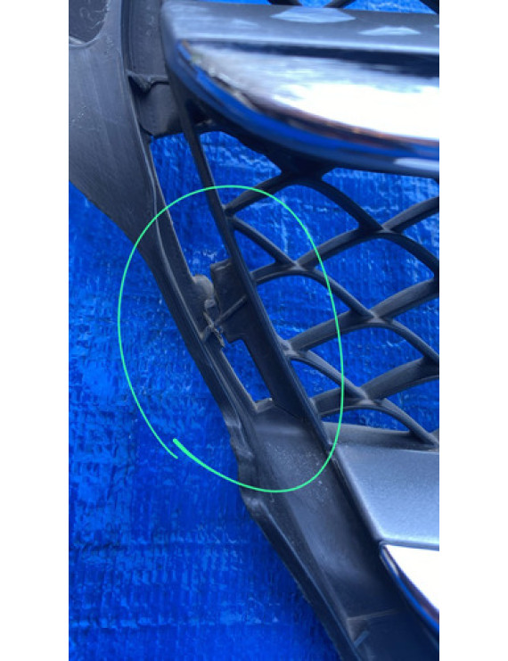 Grade Frontal Emblema Mercedes C180 2016 2017 2018 Original