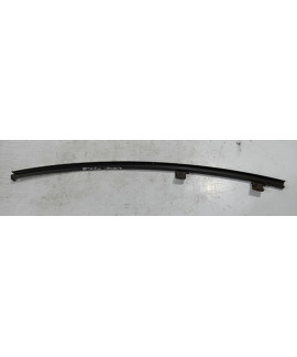 Canaleta Guia Do Vidro Traseiro Direito Pajero Sport 2006 Preto