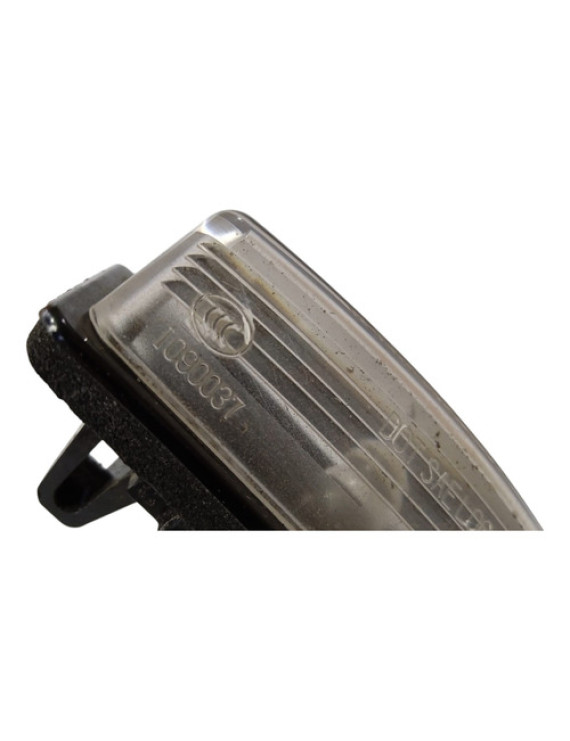 Luz De Placa Traseira Sentra 2014 2015