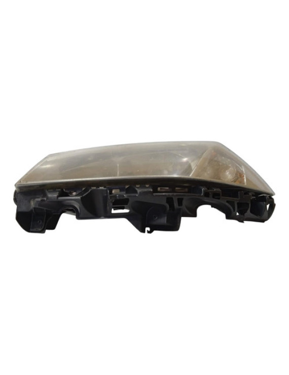 Farol Esquerdo Megane 2006 - 2013 / Detalhe Esquerdo/motorista