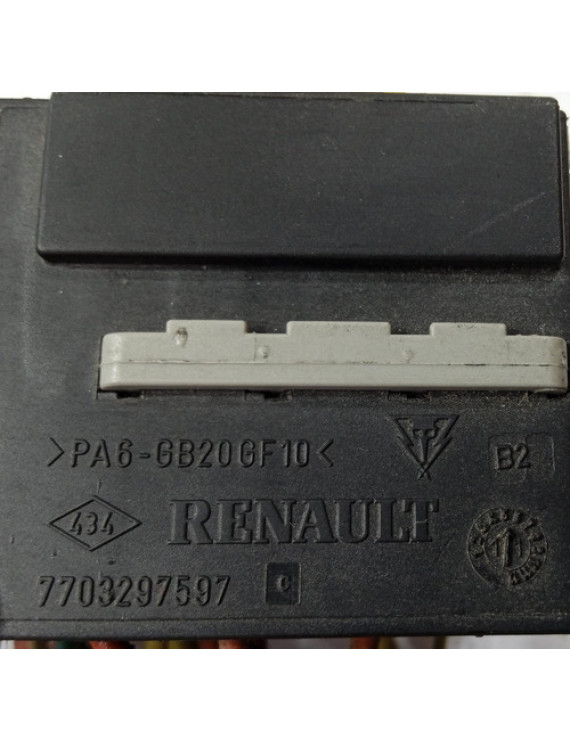 Caixa Fusíveis Interna Sandero 1.6 2008 - 2012 / 7703297597