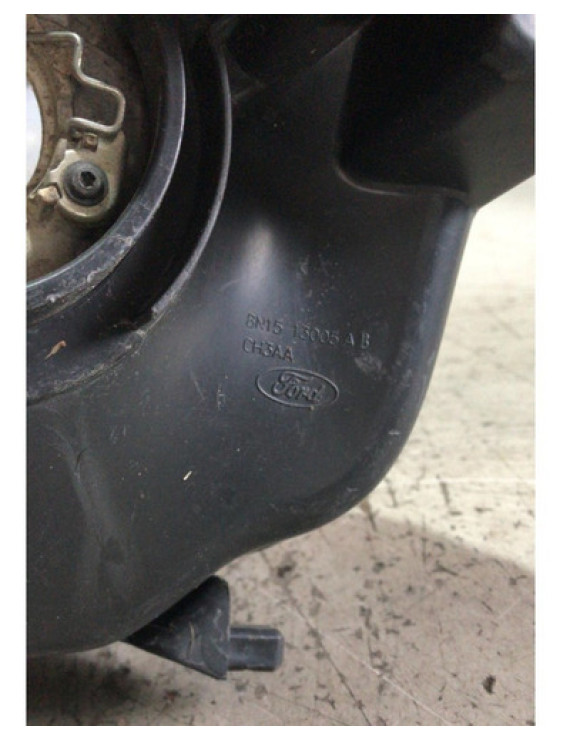 Farol Direito Ford Ecosport 2008 - 2012 