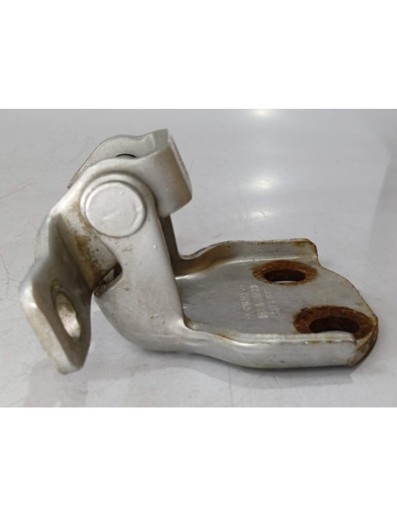 Dobradiça Inferior Traseira Esquerda Chery Qq 2011 - 2015