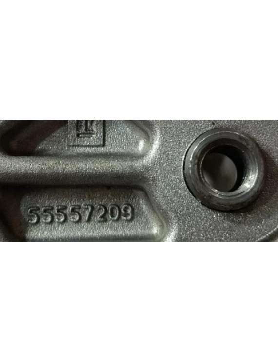 Suporte Bomba Hidráulica Tracker 1.8 2014 2015 2016 Prateado