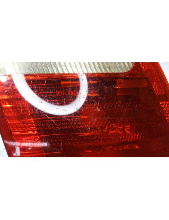 Lanterna Esquerda Tampa Traseira Bmw Série 3 1999 - 2001