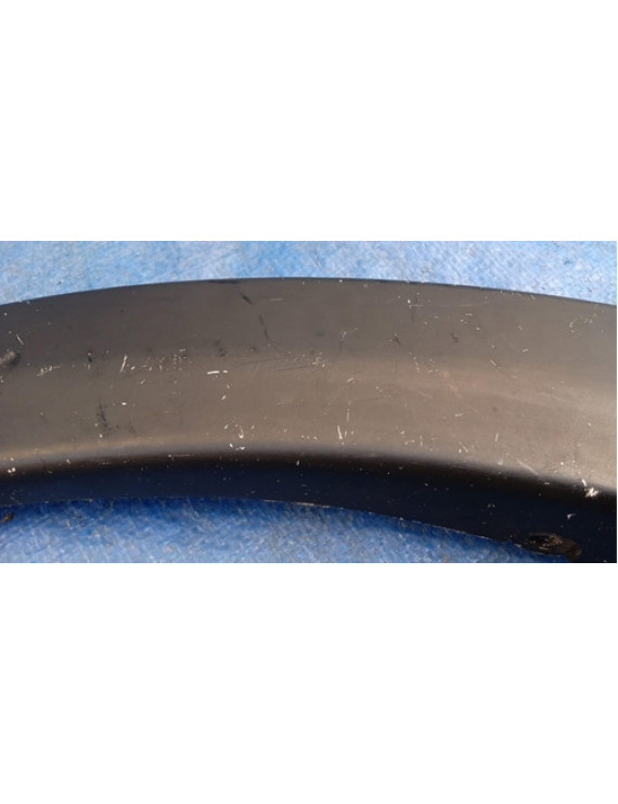 Moldura Paralama Dianteiro Esquerdo Volvo C30 2007 - 2011
