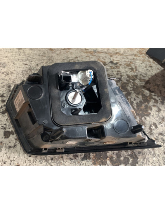 Lanterna Direita Tampa Peugeot 3008 2017 2018 2019 2020