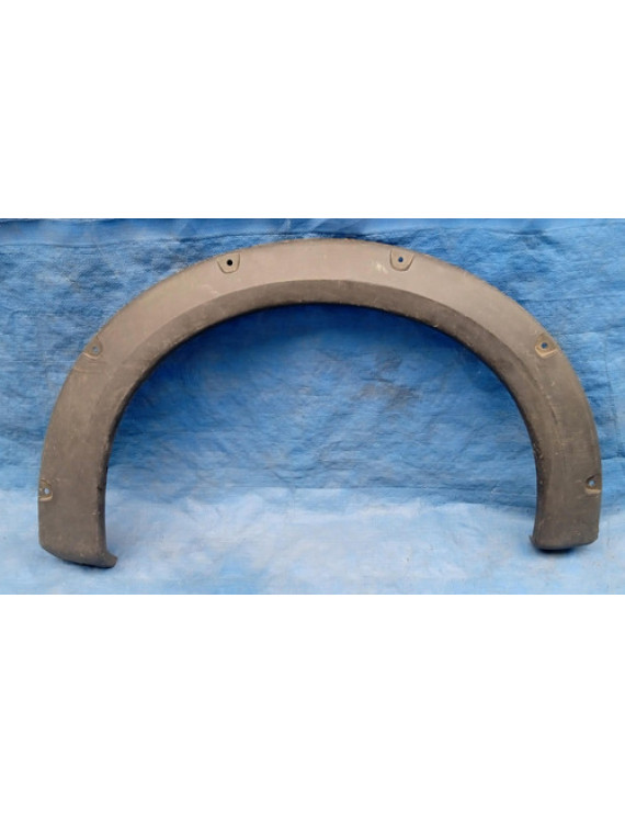 Moldura Paralama Dianteiro Direito Montana 2005 - 2009