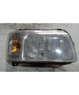 Farol Direito Fiat Uno Mille Fiorino 2005 - 2012 / Avaria Farol Direito Fiat Uno Mille Fiorino 2005 - 2012 / Avaria