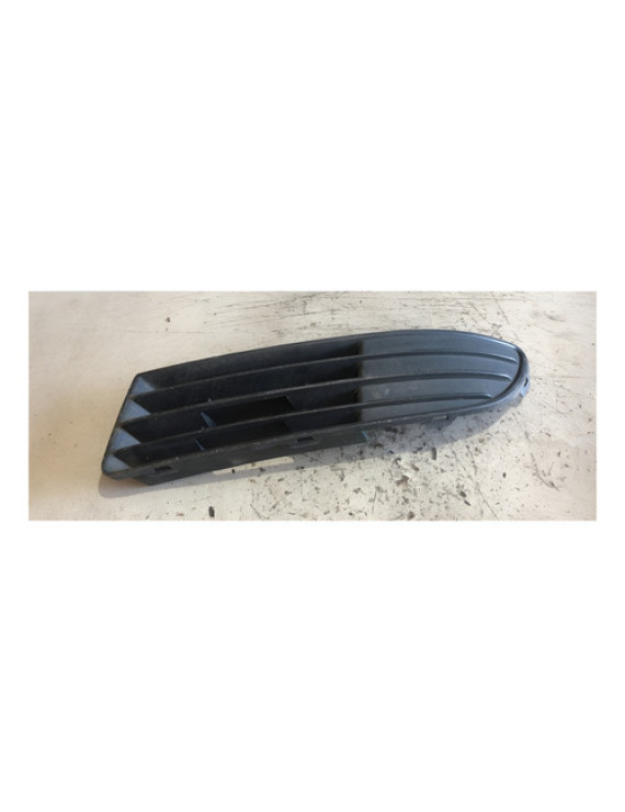 Grade Farol De Milha Esquerdo Vw Polo 2007 - 2012 Preto Esquerdo