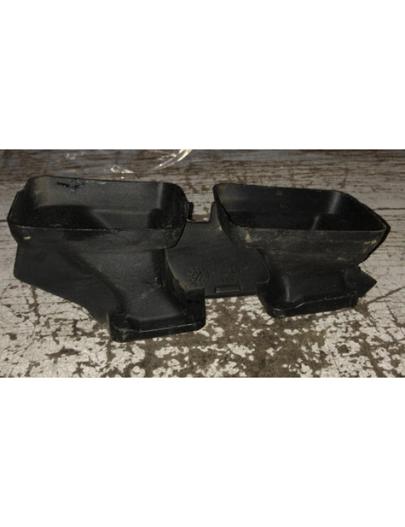 Duto Ventilação Entrada De Ar Central Bmw X1 2009 - 2015