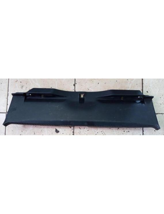 Acabamento Tampa Traseira Lancer 2009 - 2018 7240a032