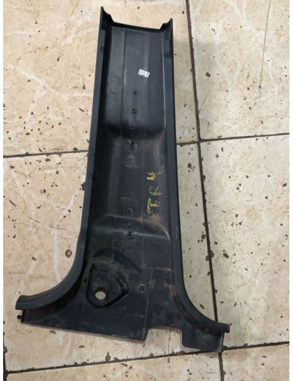 Moldura Inferior Coluna Direita Pajero Tr4 2010 Mr346032