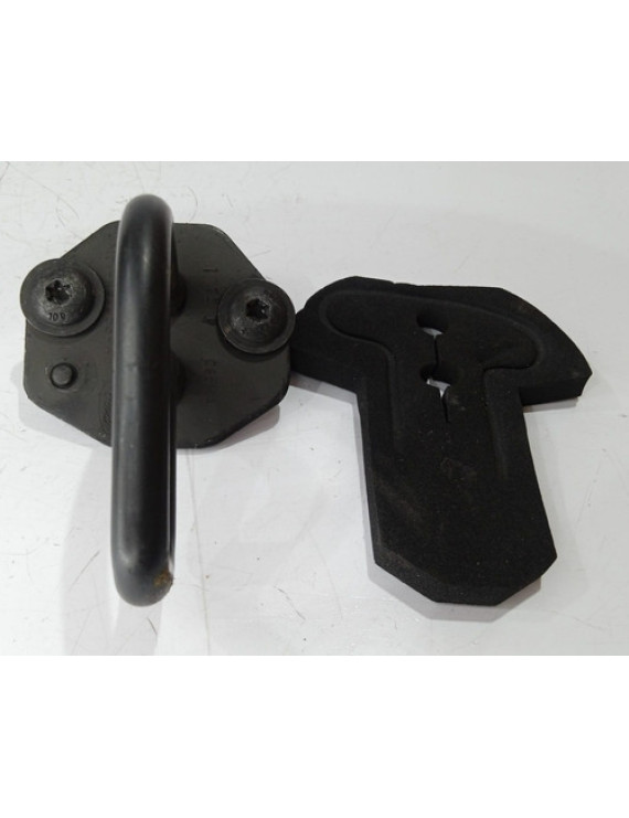 Batente Banco Traseiro Esquerdo Freelander 2 2007 - 2015