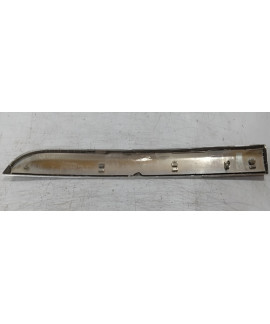 Moldura Friso Porta Traseira Direita Azera 2012 - 2015  Prateado