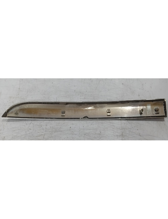Moldura Friso Porta Traseira Direita Azera 2012 - 2015  Prateado