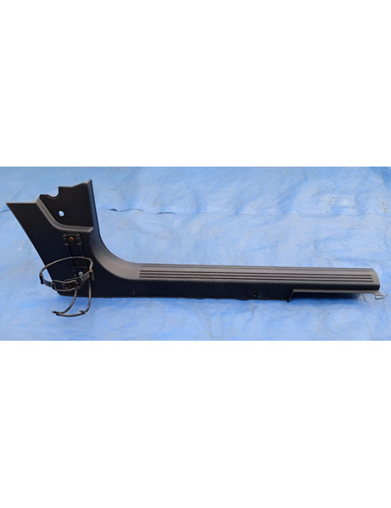 Soleira Porta Traseira Direita Freelander 1 2001 - 2005 Preto