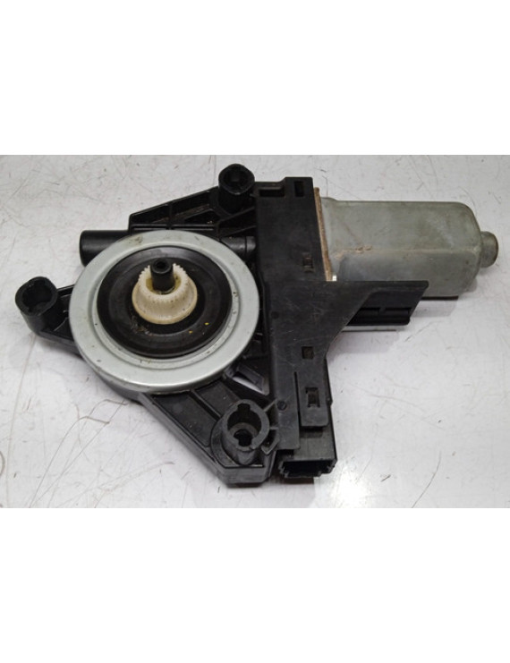 Motor De Vidro Dianteira Esquerda Volvo Xc60 2010 2011