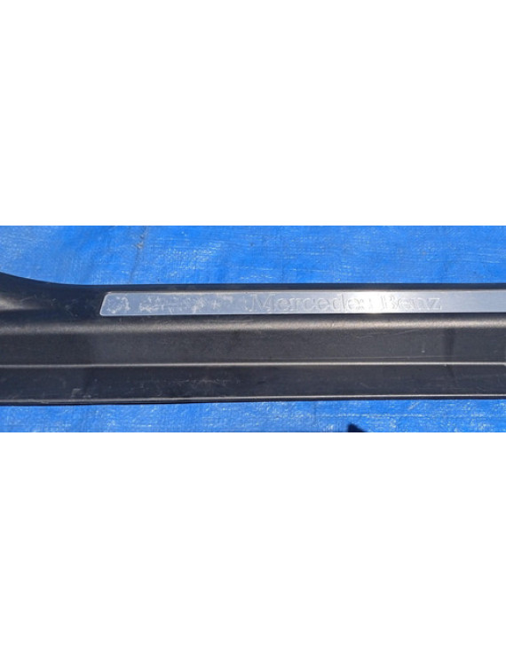 Soleira Dianteira Direita Mercedes C180 2000 - 2006