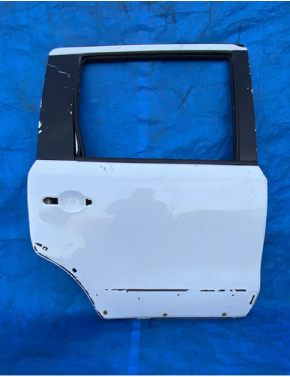 Porta Traseira Direita Livina 2009 A 2014 / Detalhe Traseira Direita Branco