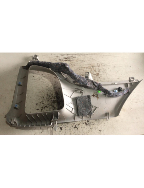 Moldura Interna Porta Malas Dir. Peugeot 3008 2011 2012 2013