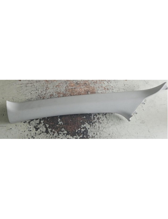 Moldura Interna Parabrisa Ld Esquerdo Hrv 1.8 2018