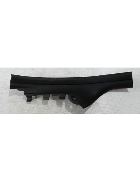 Acabamento Soleira Traseira Esquerda Bmw 135 2015 Preto