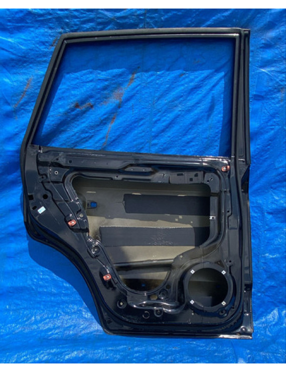 Porta Traseira Esquerda Tucson 2007 A 2015 / Detalhe