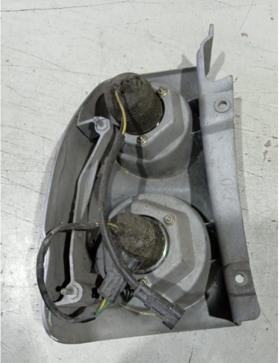 Lanterna Direita Pajero Sport 2005 - 2012