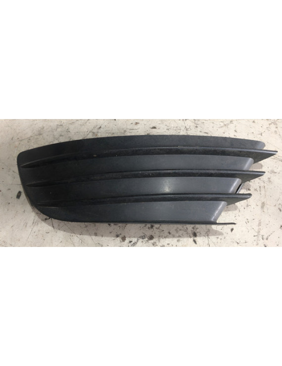 Moldura Do Farol De Milha Esquerdo Citroen C4 2008 Sem Furo Preto