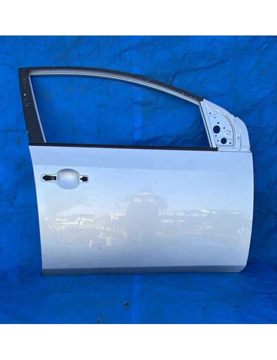 Porta Dianteira Direita Sentra 2008 2009 2010 2011 2012