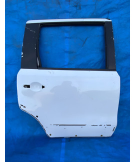 Porta Traseira Direita Livina 2009 A 2014 / Detalhe Traseira Direita Branco