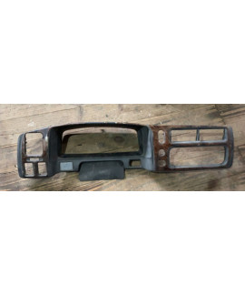 Moldura Painel Central Pajero Sport 2000 / Mr240712