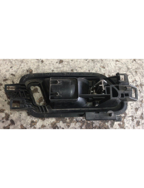 Maçaneta Interna Traseira Esquerda Amarok 2009 - 2013