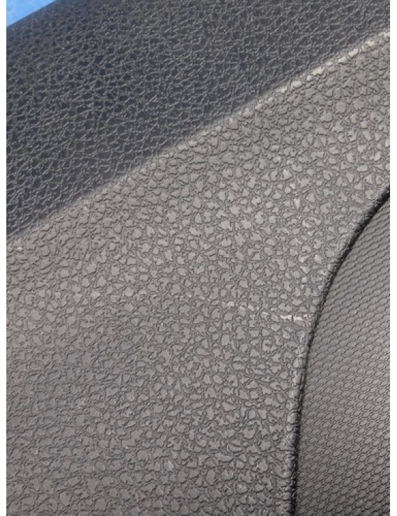 Forro De Porta Dianteira Direita Renault Sandero 2014 - 2020
