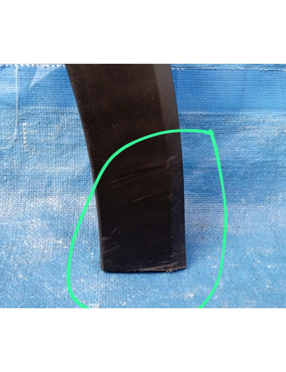 Moldura Paralama Dianteiro Direito Hrv 1.8 2016 - 2021 Preto