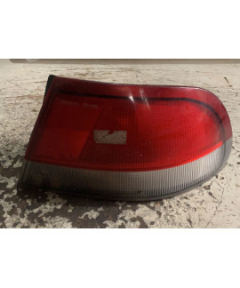 Lanterna Direita Mazda 626 1992 - 1995
