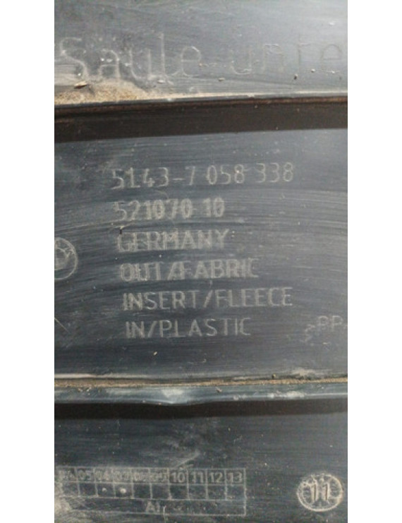Moldura Pé Coluna Lado Esquerdo Bmw 318i 2010