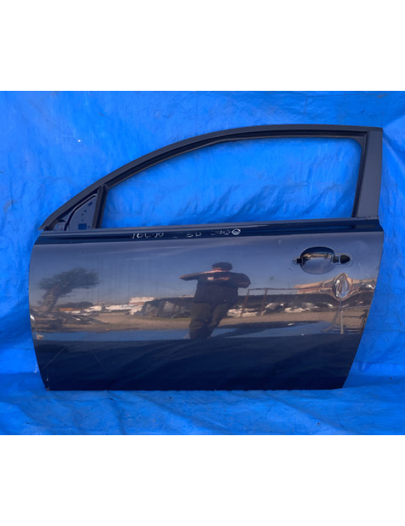 Porta Dianteira Esquerda Volvo C30 2007 A 2013 / Detalhe Preto