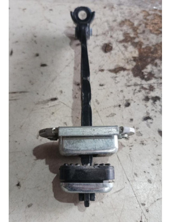 Limitador De Porta Traseiro Esquerdo Crv 2008 - 2011