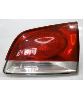 Lanterna Direita Tampa Palio Weekend 2008 - 2012 Direito/passageiro Vermelho Lanterna Direita Tampa Palio Weekend 2008 - 2012 Direito/passageiro Vermelho