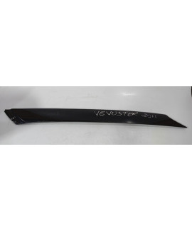 Moldura Esquerda Parabrisa Veloster 2012 2013 2014 2015