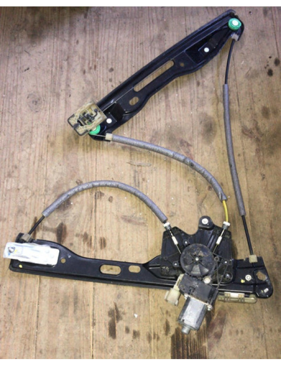 Máquina Vidro Dianteira Esquerda Ford Fusion 2013 - 2017
