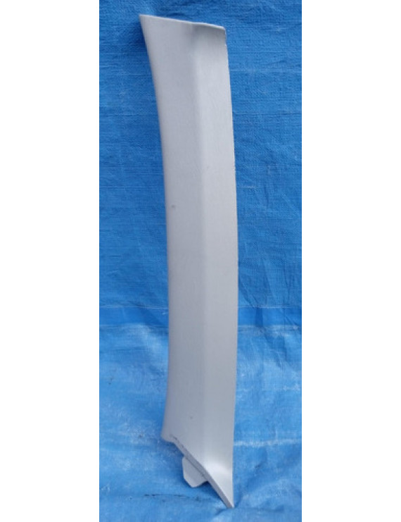 Moldura Esquerda Parabrisa Toyota Rav4 2000 - 2005